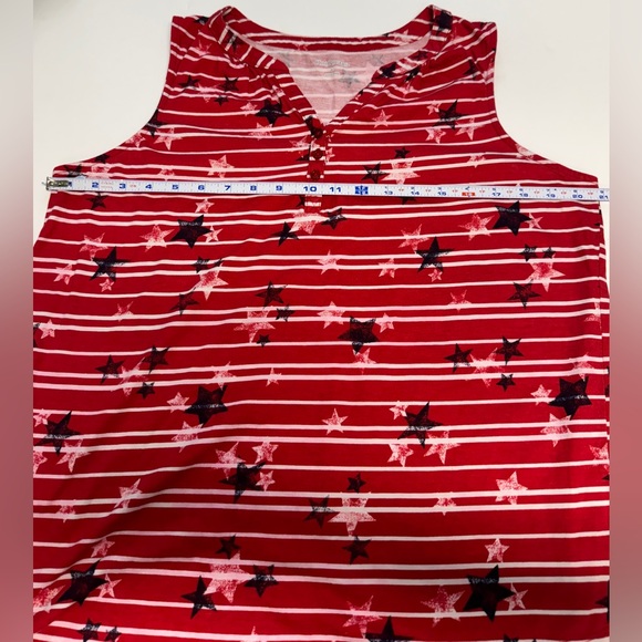 Kim Rogers Patriotic Labor Day Sleeveless V-neck Shirt Size Large - Picture 4 of 6